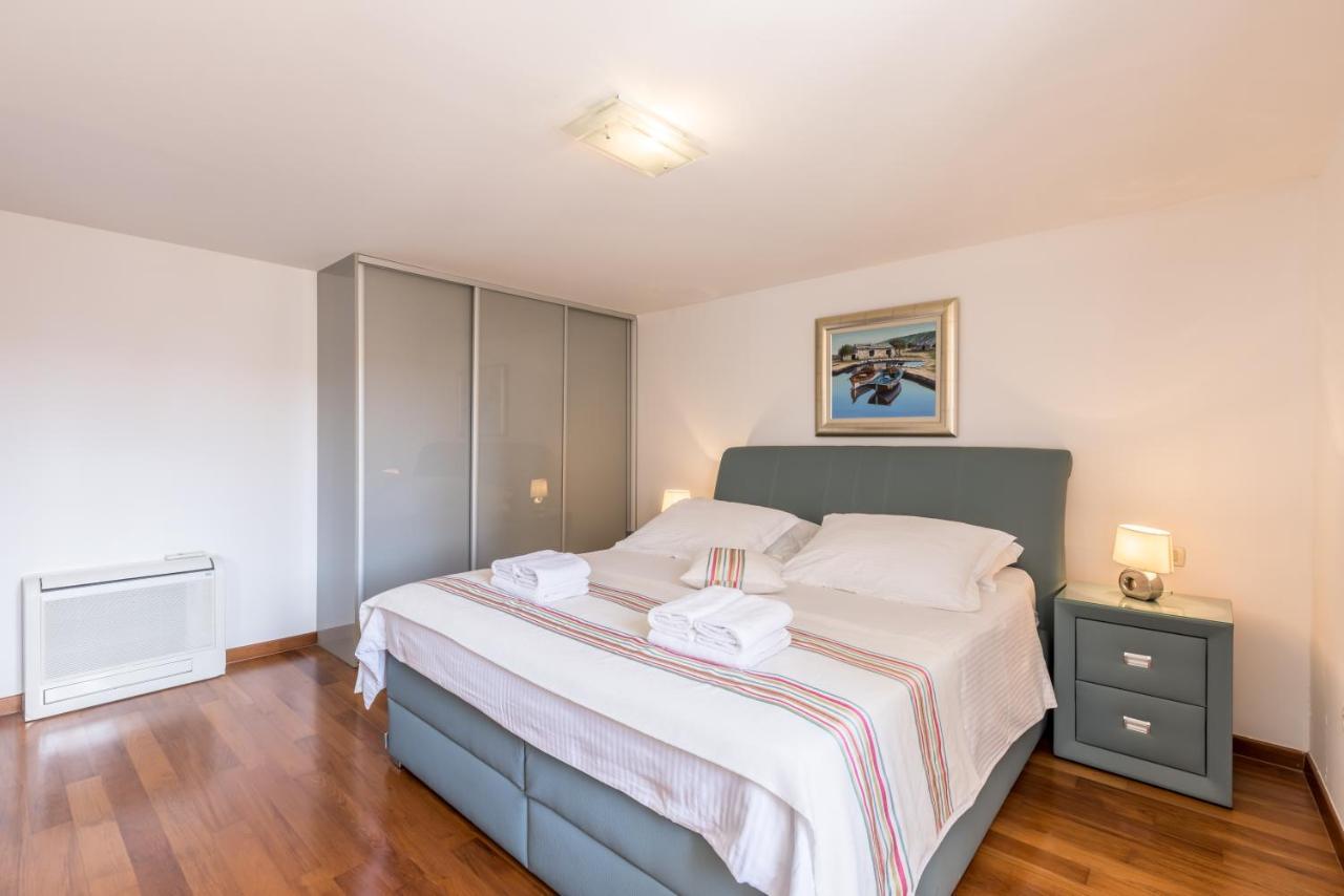 Peristil Apartment Спліт Екстер'єр фото