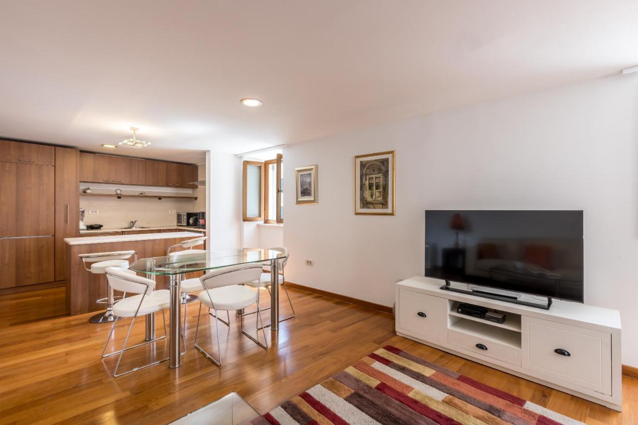 Peristil Apartment Спліт Екстер'єр фото